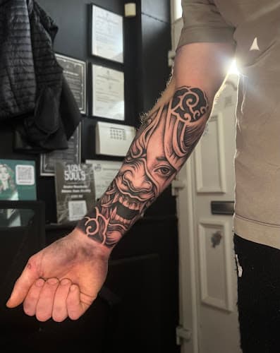 Business listing image