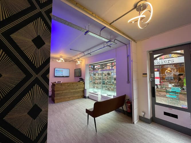 Business listing image