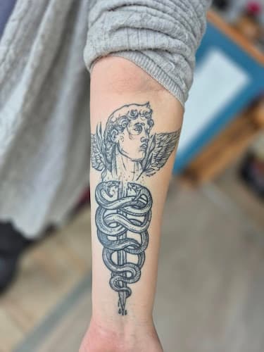 Business listing image