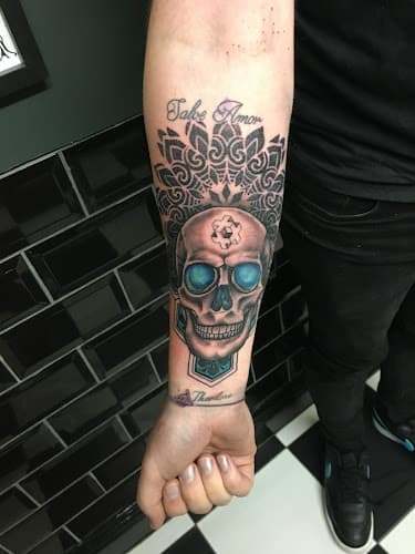 Business listing image