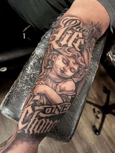 Business listing image