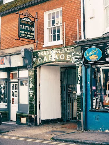 Business listing image