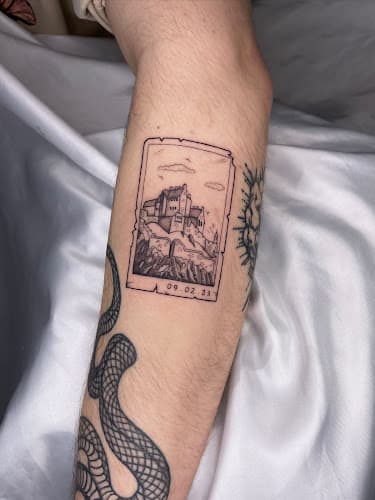 Business listing image