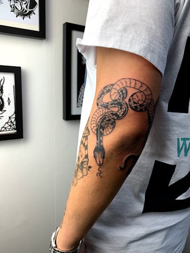 Business listing image