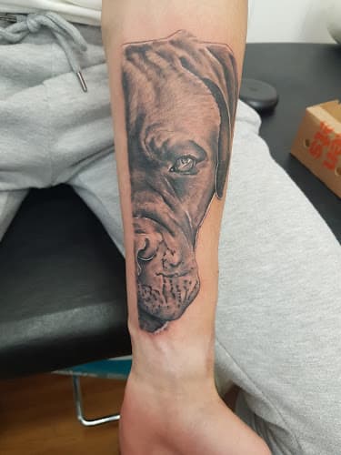 Business listing image