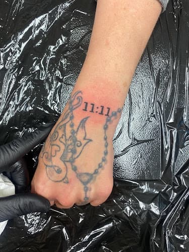 Business listing image