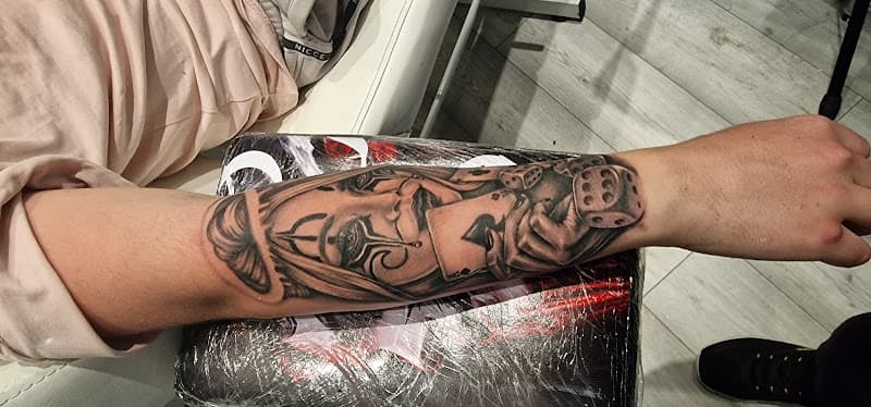 Business listing image