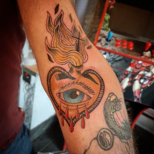 Business listing image