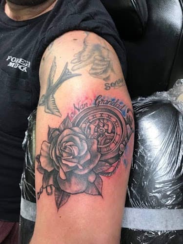 Business listing image