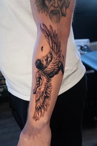 Business listing image