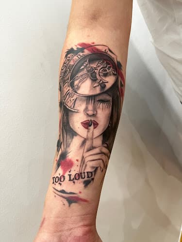 Business listing image