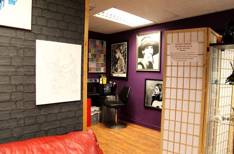 Business listing image